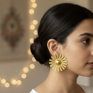 Ishvarya Radiant Hue Studs